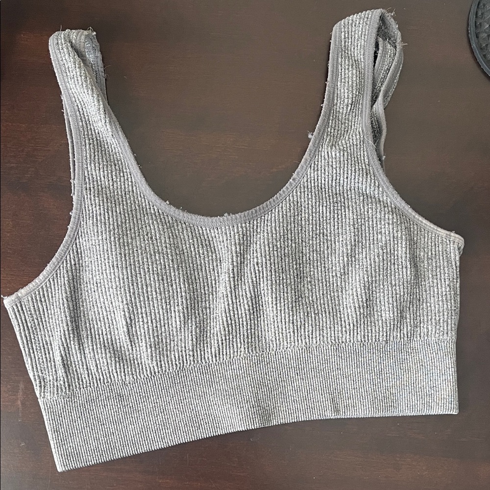 Aerie Gray Ribbed Sports Bra